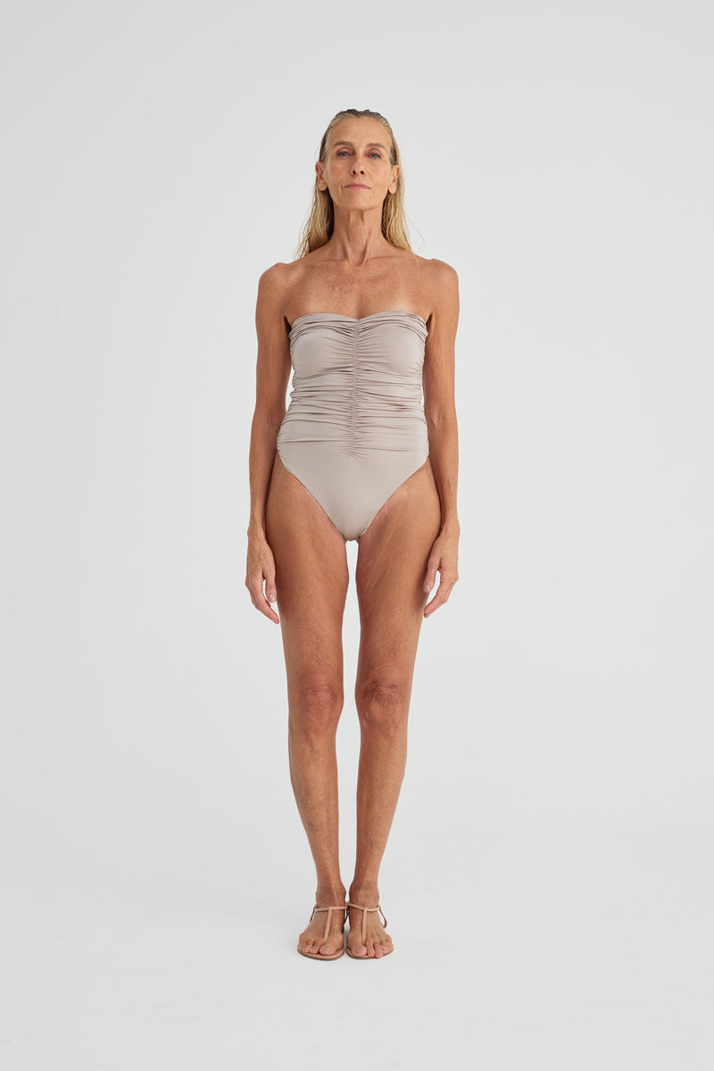Body Isla Cinza