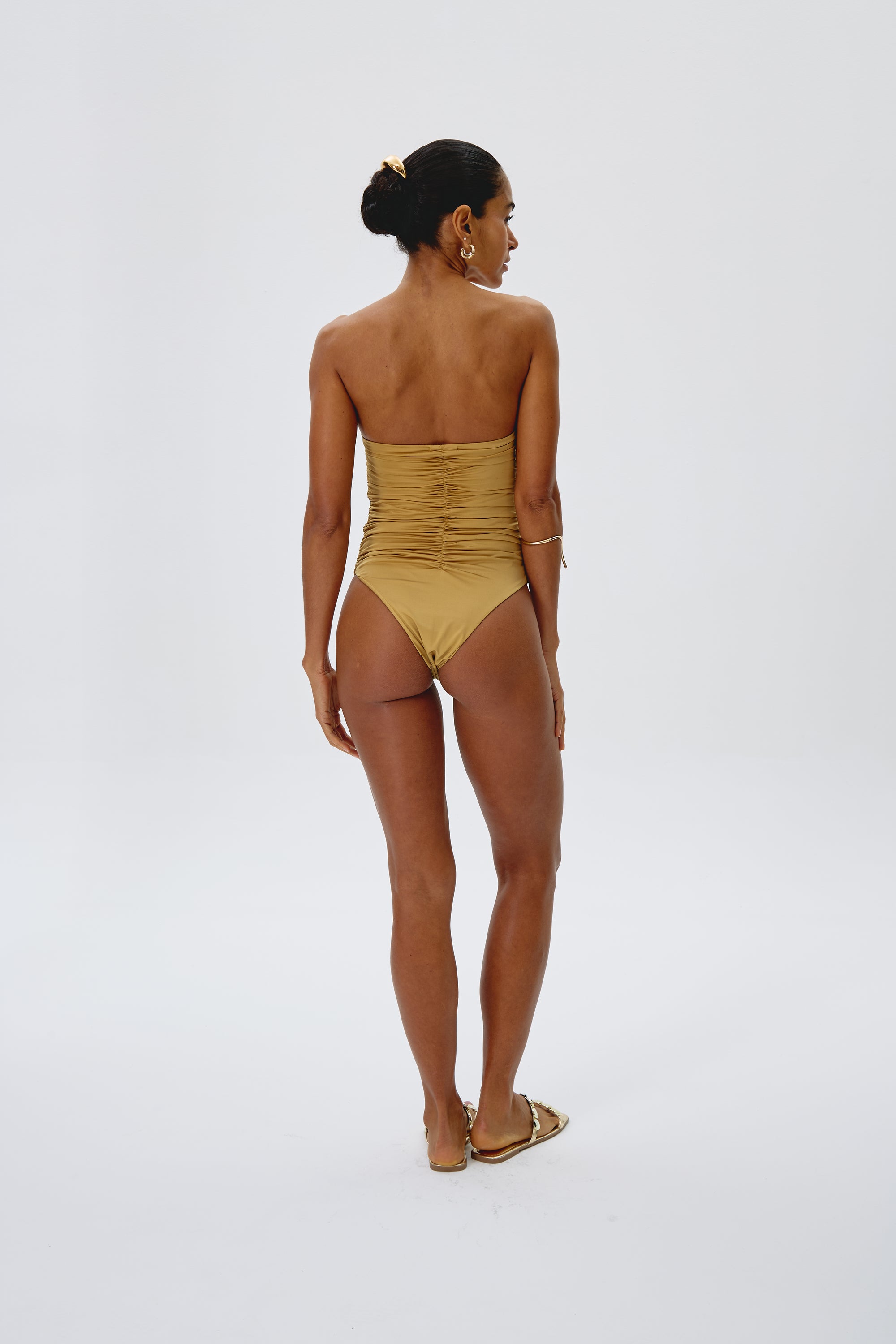 Body Isla Gold