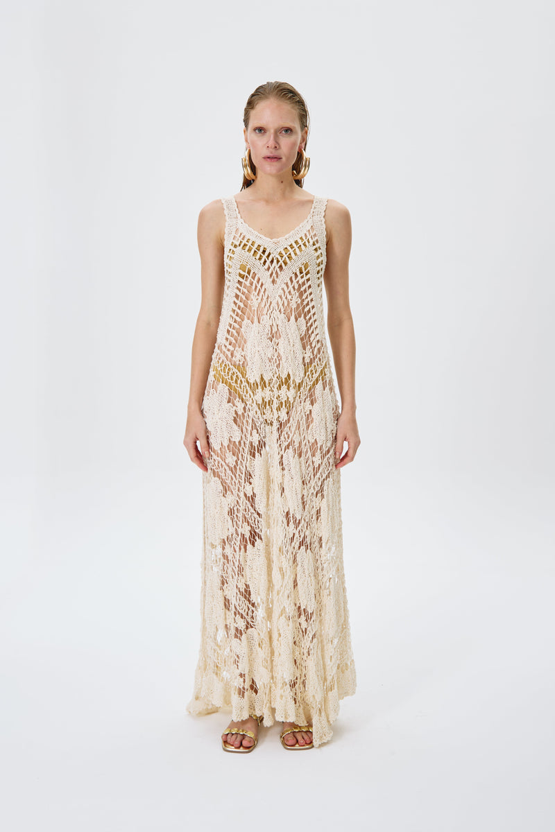 Vestido em Renda Filé Creme
