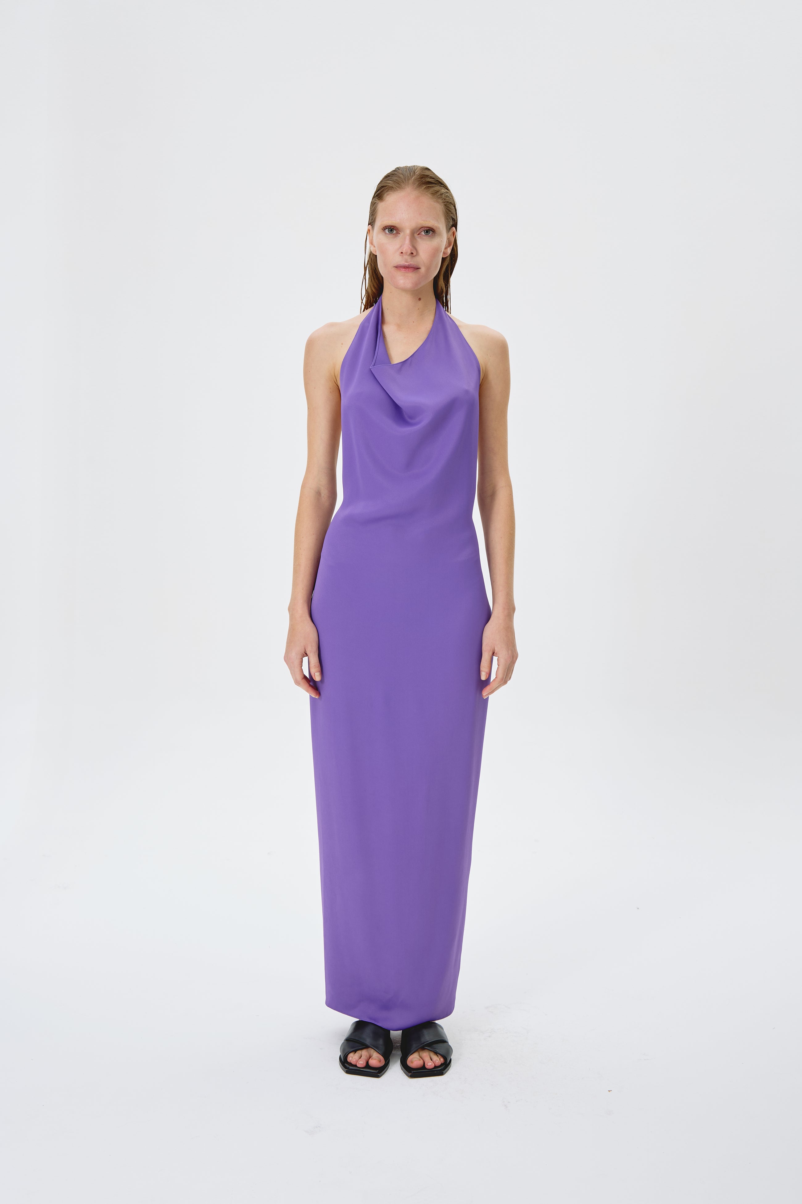 Vestido largo morado de Nath