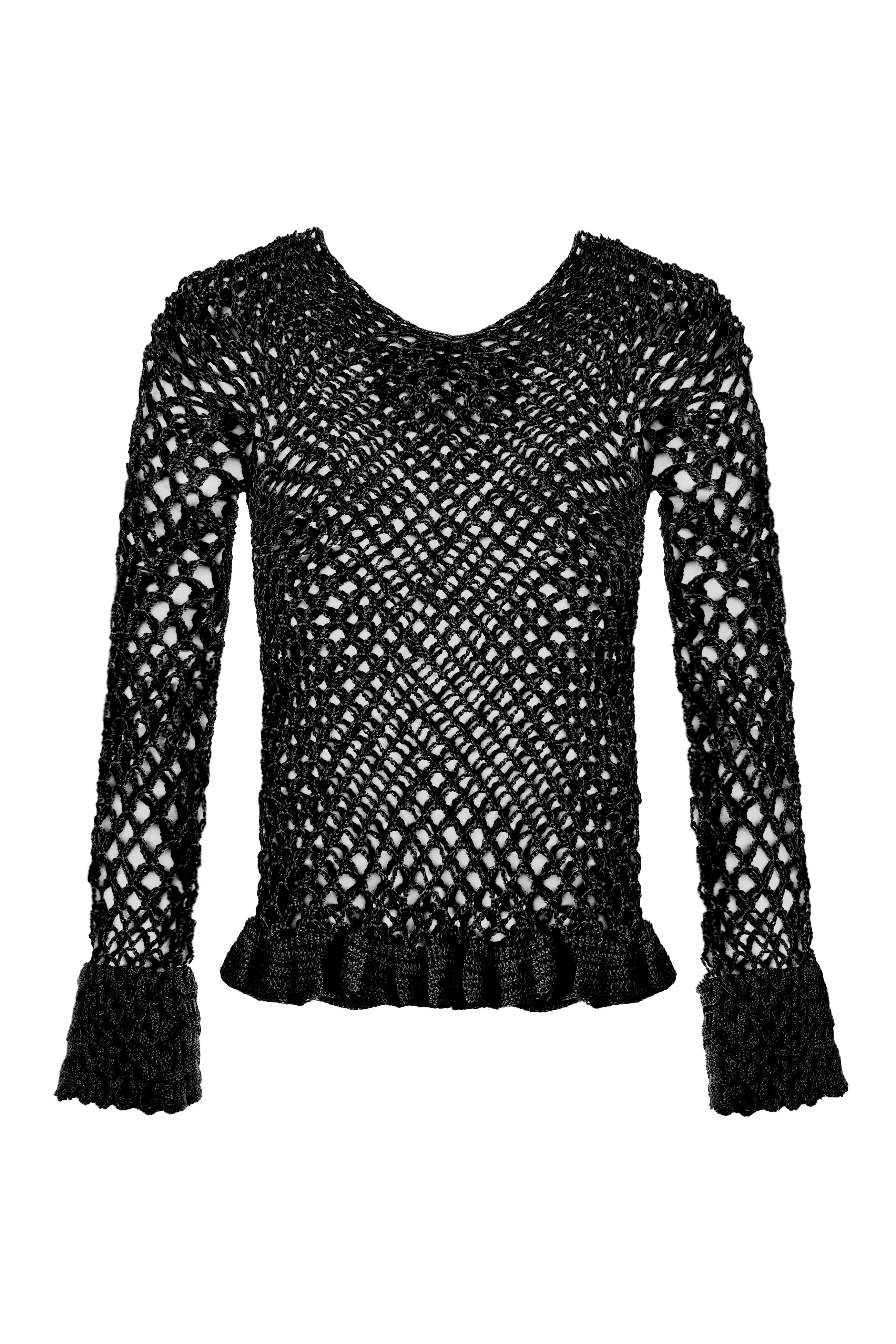 Top de escamas de ganchillo negro