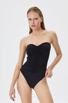 Body Isla Preto